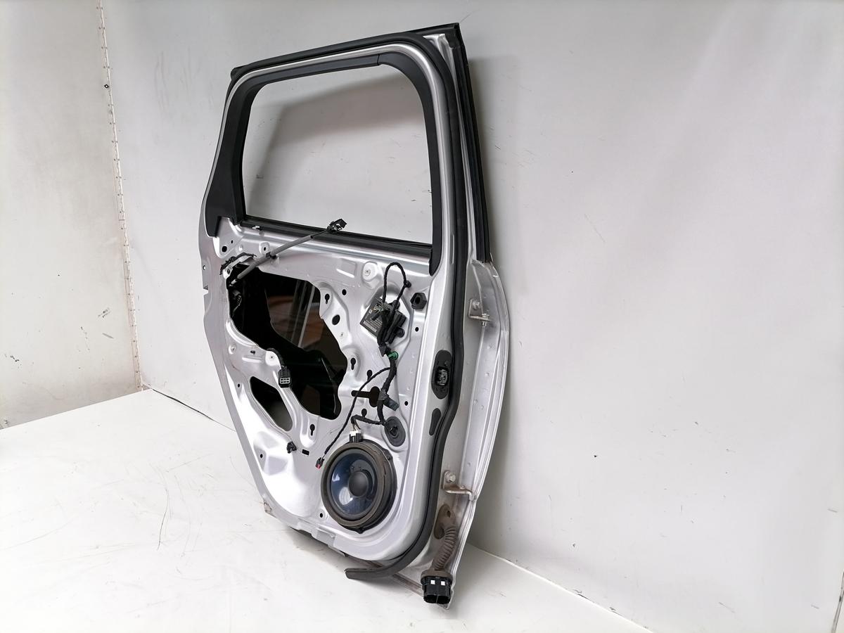 Ford Focus 3 original T&uuml;r hinten links Polar Silber Kombi Rohbau Bj.2013